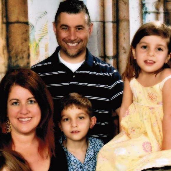 Meet your Posher, Denise - Picture 1 of 1